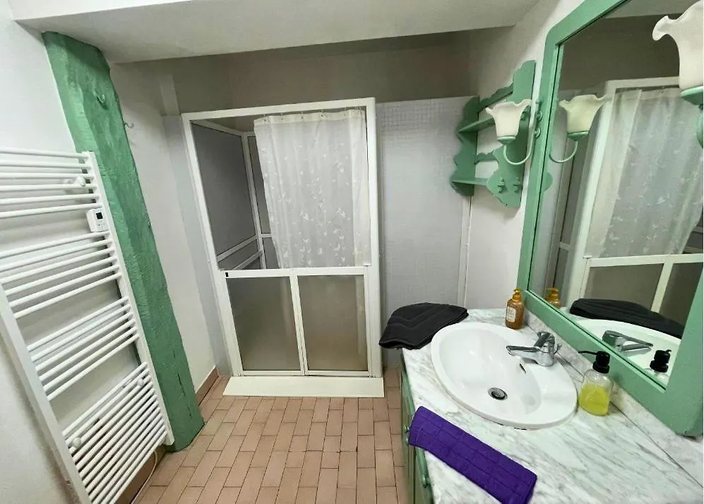 아파트 Cosy T3 반느