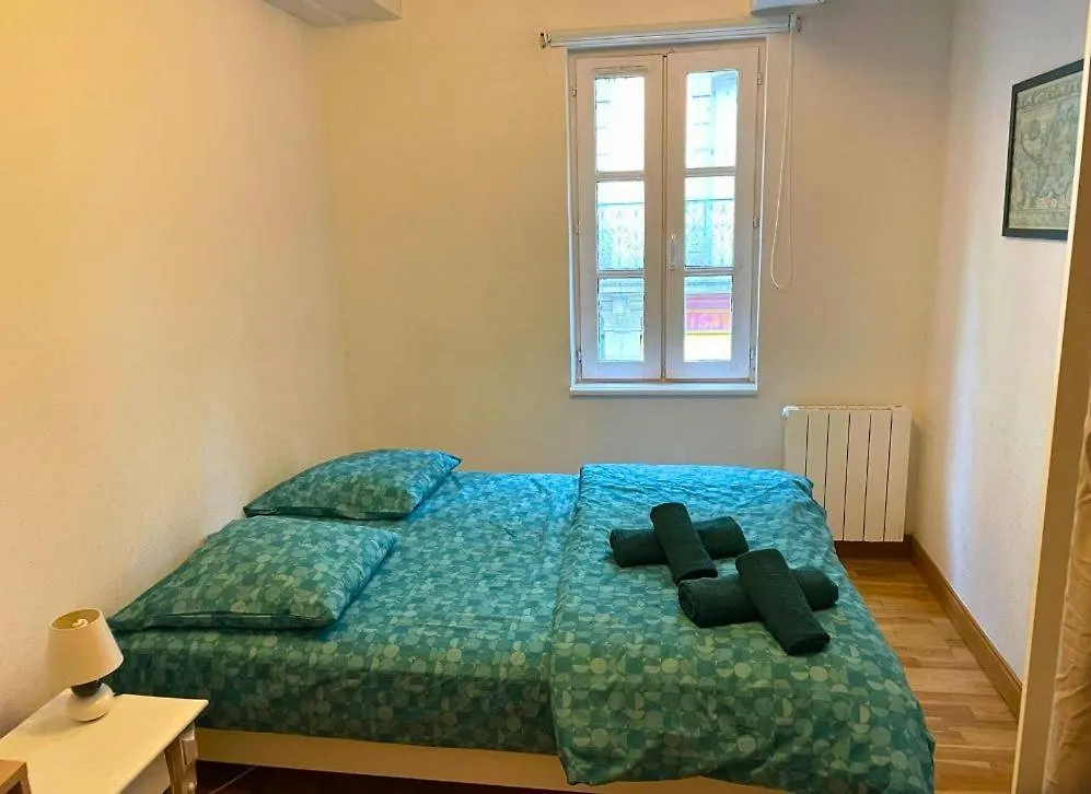Cosy T3 반느 아파트